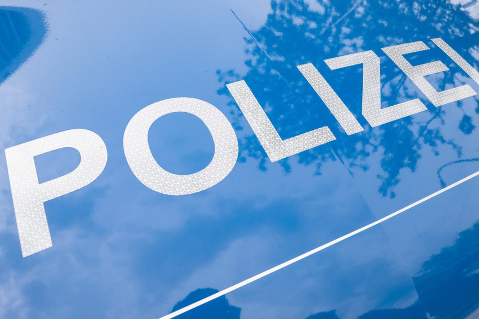 Tödlicher Unfall mit Polizei: Streifenwagen fährt Radfahrer um