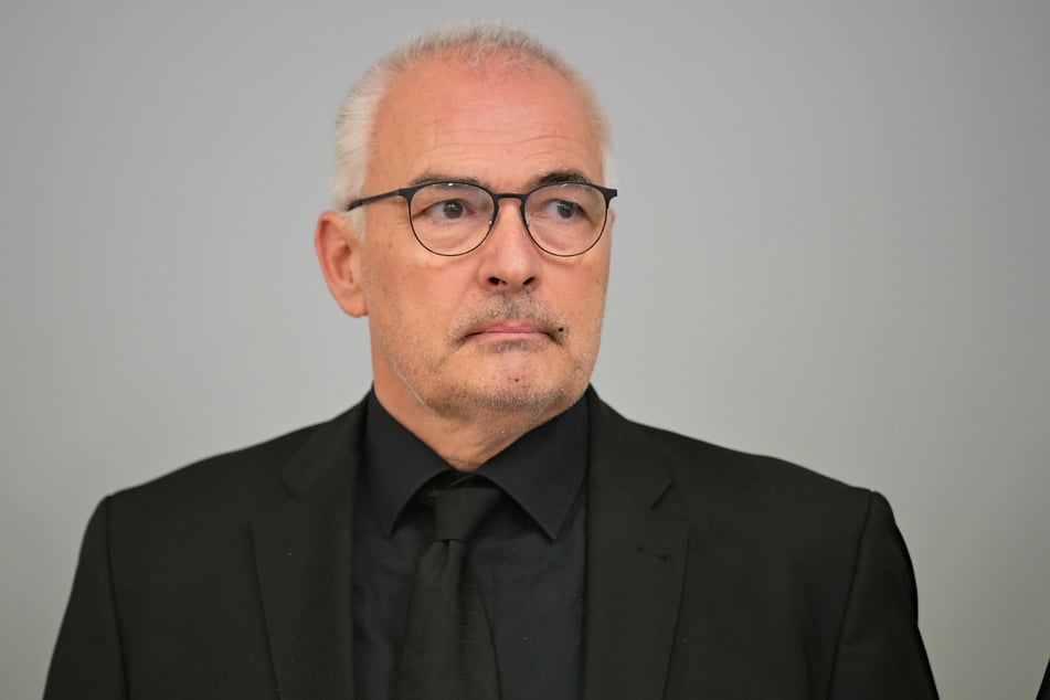 Einige Zahlungen, die der Ex-Bundestagsabgeordnete Axel Fischer (59) erhalten habe, sind schon verjährt.