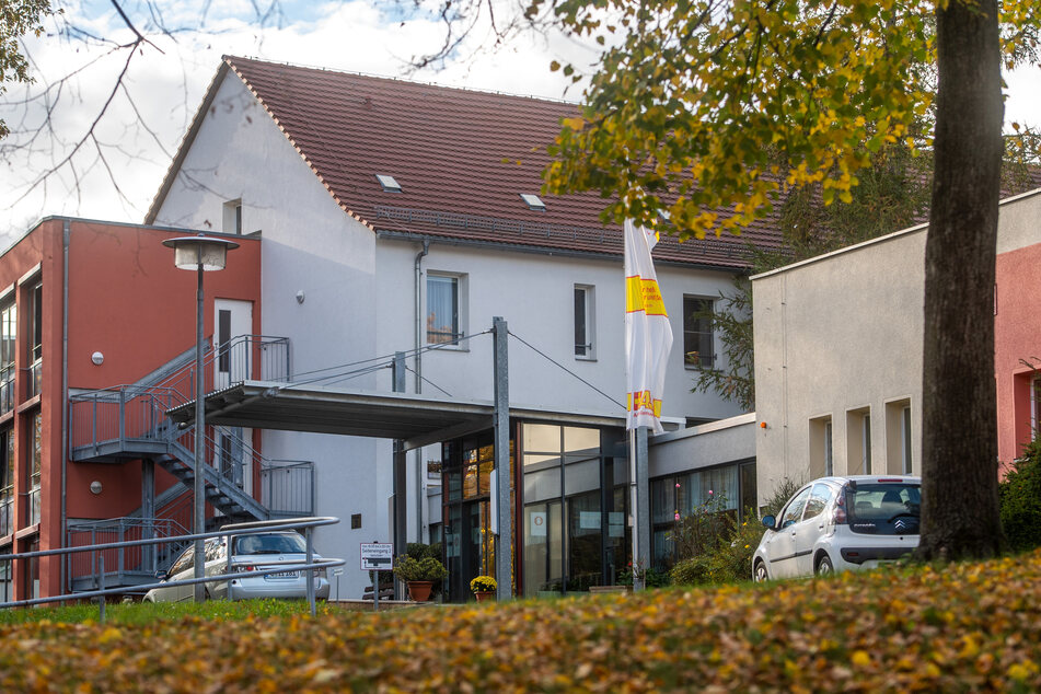 In dem Pflegeheim am Goetheplatz haben sich 70 Personen mit dem Coronavirus infiziert.