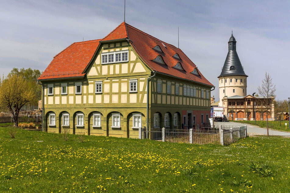 Umgebindehäuser prägen die Dorflandschaft der Oberlausitz.