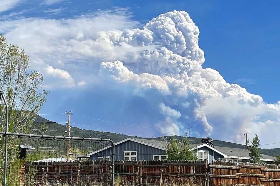 Two devastating New Mexico wildfires still raging