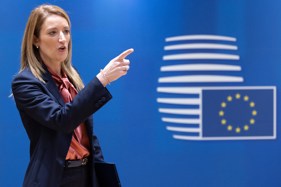 Die Reformpläne der EU-Parlamentspräsidentin Roberta Metsola (43) umfassen 14 Eckpunkte zur Einschränkung und Überwachung von Lobby-Arbeit aus dem EU-Ausland.