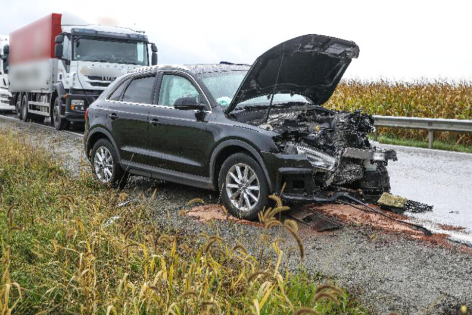 Im Landkreis Passau ist es bei Kirchham zu einem schweren Verkehrsunfall mit zwei Verletzten gekommen.