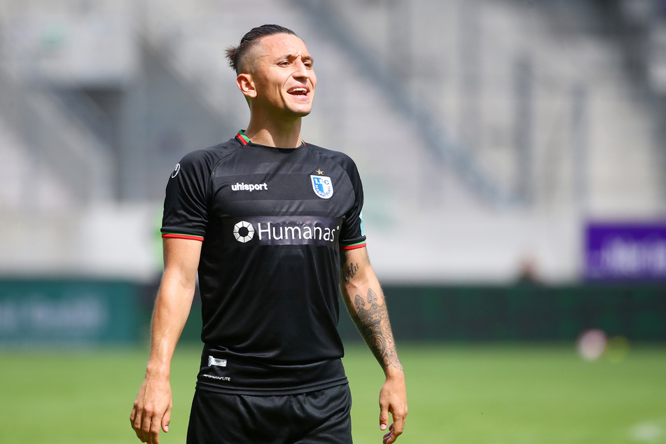 Baris Atik (26) wirft Dennis Erdmann (30) als einer von mehreren FCM-Spielern rassistische Beleidigungen vor.