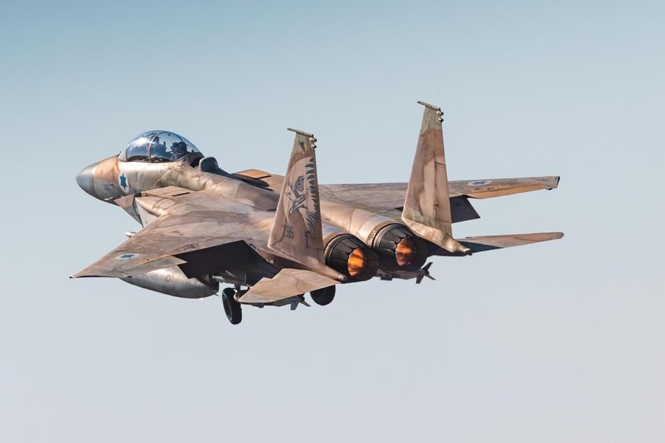 Eine israelische F-15 startet Richtung Jemen.