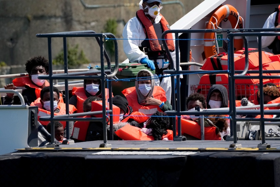 Behörden erwarten Tausende weitere Migranten