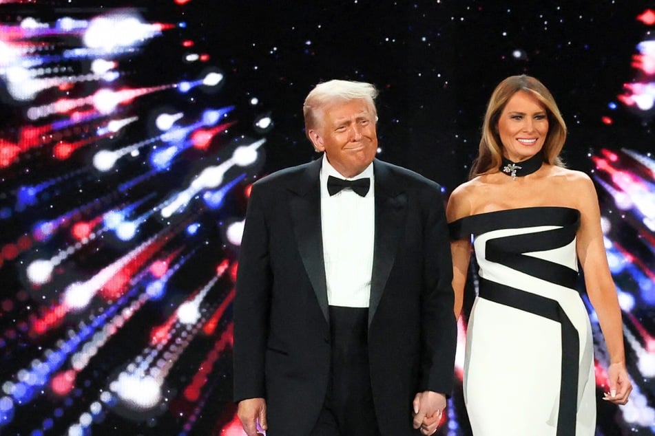 Trump celebrates 20th wedding anniversary by praising Melania on social media