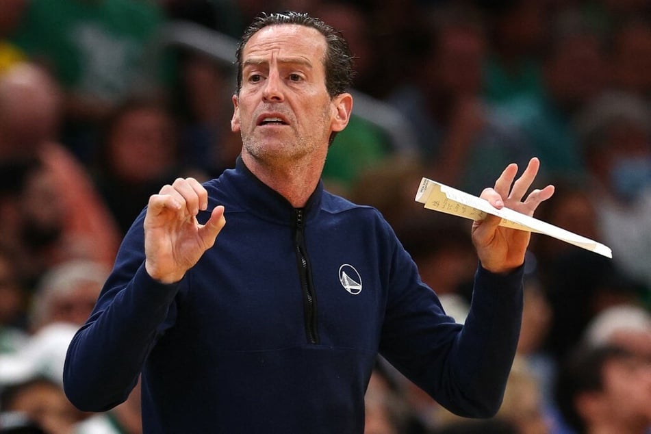 Warriors assistant Kenny Atkinson does a major 180 on Hornets job offer!