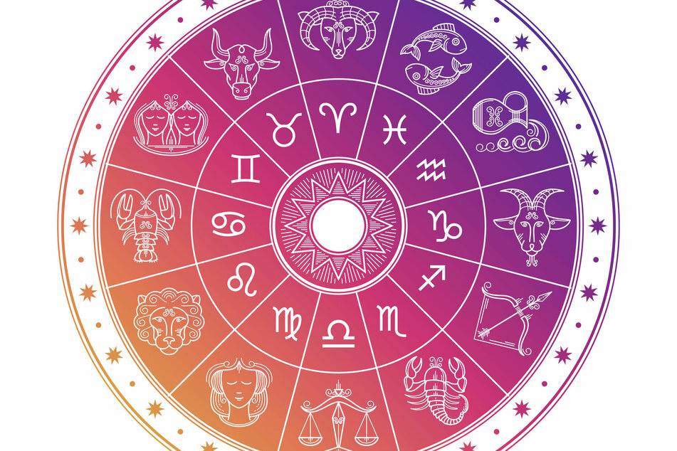 Your personal and free daily horoscope for Monday, 12/5/2022.