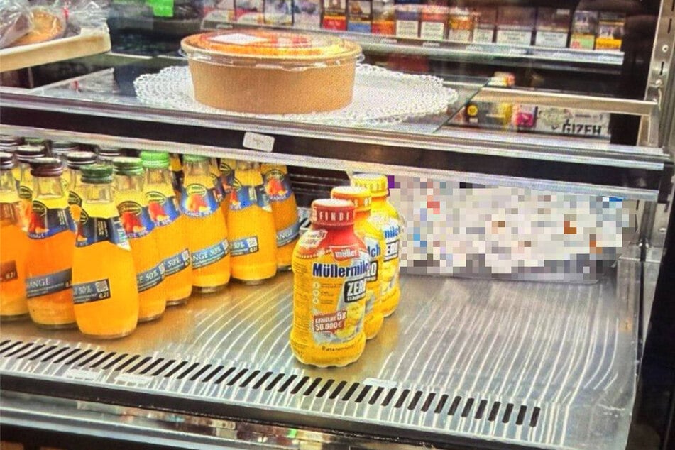Zwischen Saft und Müllermilch: Polizei macht kuriosen Fund in Späti