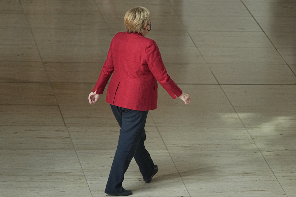 Am Wahlsonntag: Keine Fotos von Angela Merkel im Wahllokal