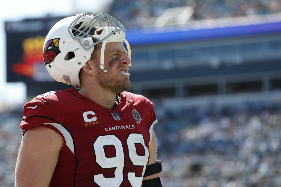 Cardinals defensive end J.J. Watt will miss the rest of the season with a shoulder injury he suffered this past weekend.