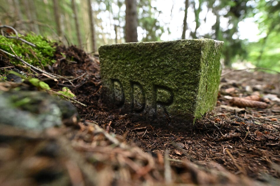 Juliane und Annemarie Reffert aus Magdeburg waren die ersten DDR-Bürger, die am 9. November 1989 die deutsch-deutsche Grenze überfuhren.