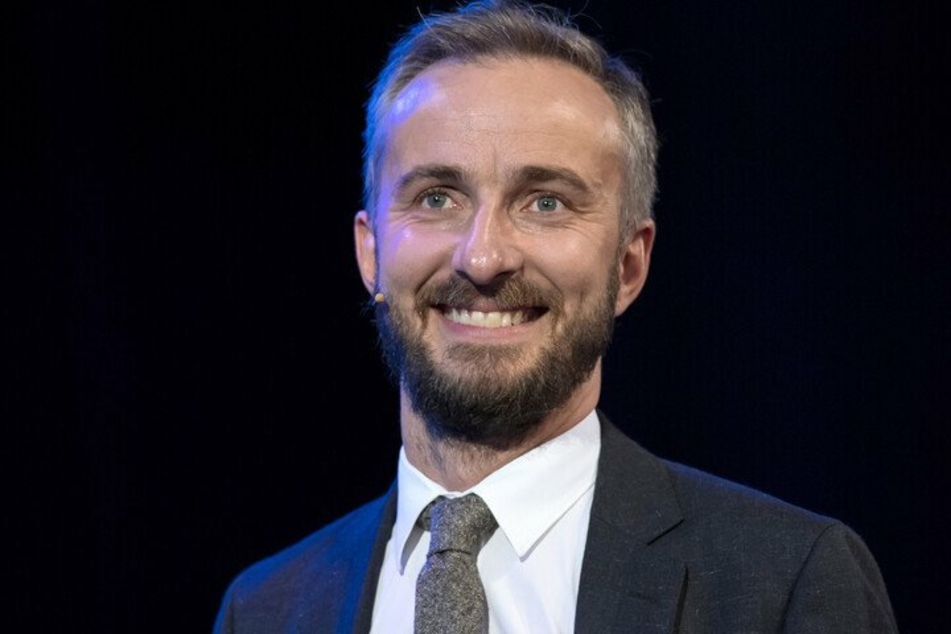 Jan Böhmermann (40) ist bekannt für seine Ideen und polarisiert gern damit – jetzt ist erstmal Schluss!