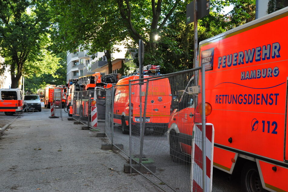 Zahlreiche Rettungskräfte rückten am Dienstag zur Haydnstraße an.