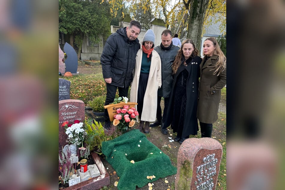 Im engsten Familienkreis wurde die Urne von Mama Rosemarie in Weißig beigesetzt.