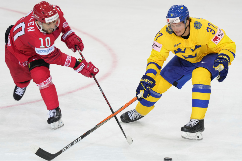 Bei der Eishockey-WM 2021 in Riga lief der 32-Jährige für Belarus auf und traf in der Vorrunde unter anderem auf Schweden.
