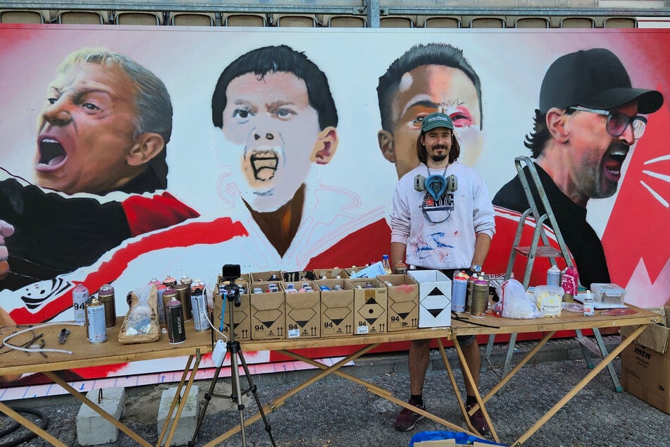 Wettlauf gegen die Zeit: Künstler werkelt Tag und Nacht an Riesen-Stadion-Graffiti vor Zweitliga-Start