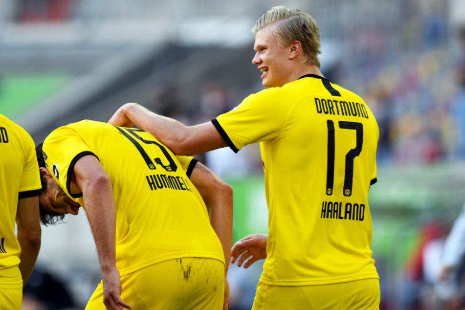 Erling Haaland (r.) sicherte dem BVB mit seinem Siegtor in Düsseldorf die vorzeitige Champions-League-Qualifikation. Gegen Mainz soll er nun in die Dortmunder Startelf zurückkehren.