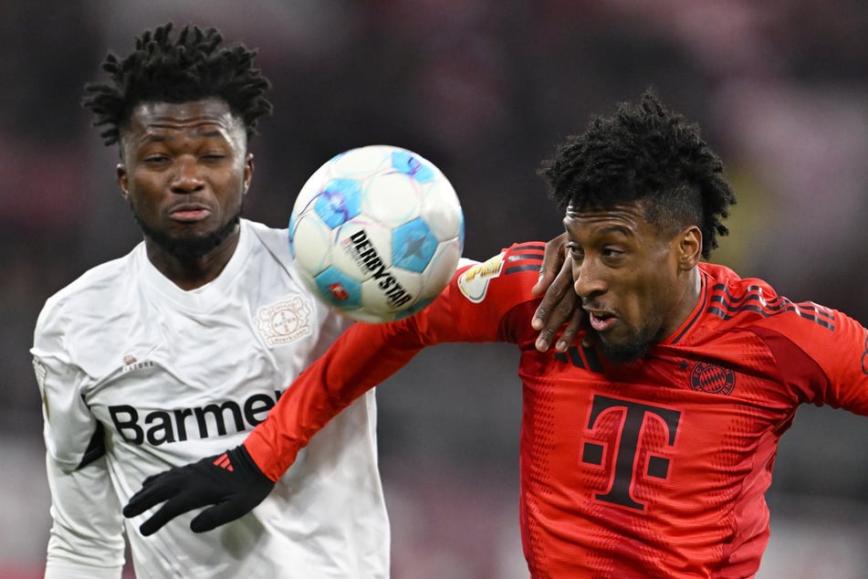 Kingsley Coman (r.) und seine Teamkollegen vom FC Bayern machten gegen Bayer Leverkusen trotz Unterzahl viel Druck!