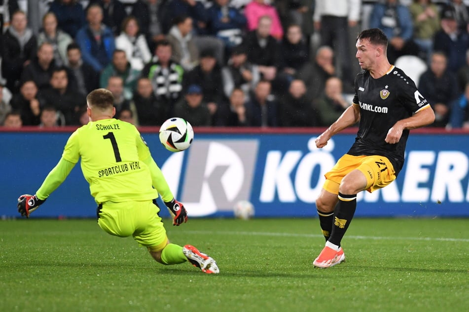 Robin Meißner (25, r.) will auch in der kommenden Saison weiterhin Tore schießen - wie hier beim 3:0 in der Hinrunde beim SV Verl.