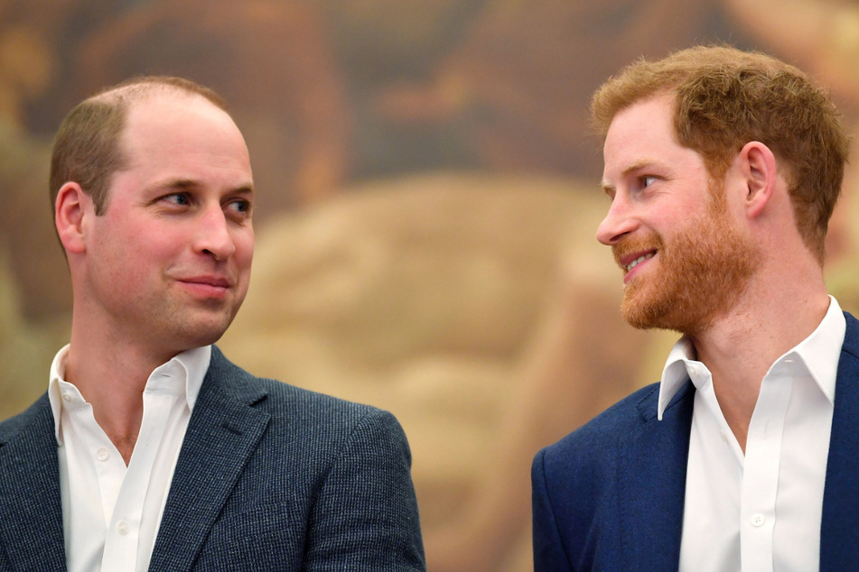 Spätestens seit Harry (36) und seine Frau Meghan (39) die Royals mit Rassismus-Vorwürfen konfrontierten, soll das Verhältnis zu William (38) gebrochen sein.