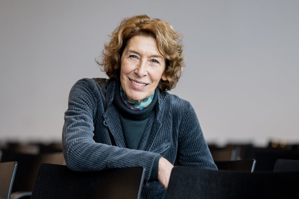 Adele Neuhauser (67) will ältere Frauen im Fernsehen sichtbar machen.