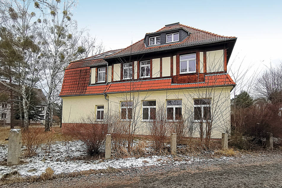 Apartment in Bernsdorf OT Wiednitz / Minimum Bid 98000 €