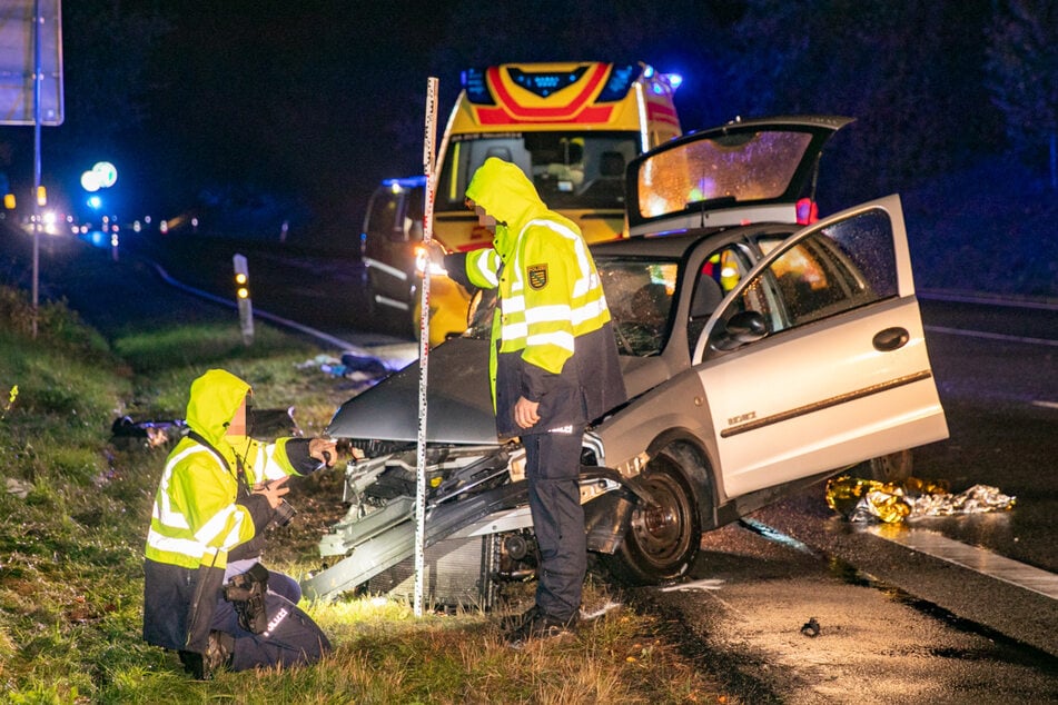 Die Fahrerin des Opels überlebte den Unfall nicht.