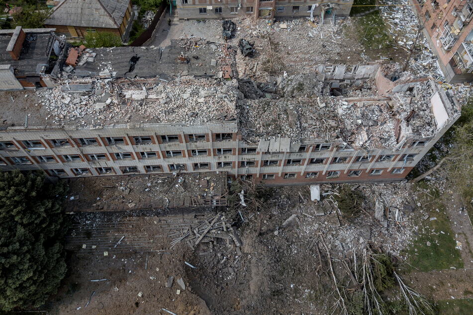 A university campus in Bakhmut, Donetsk region, was wiped out after a Russian missile strike.
