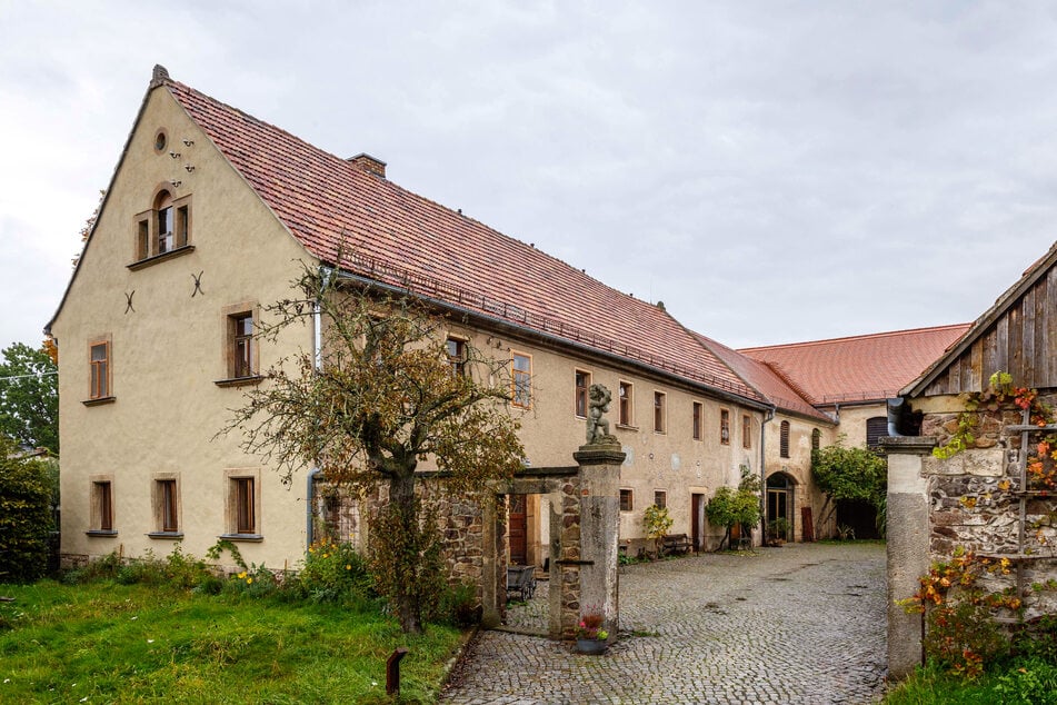 Hoppes Hoftheater in Weißig ist für beide Künstler die Heimstatt.