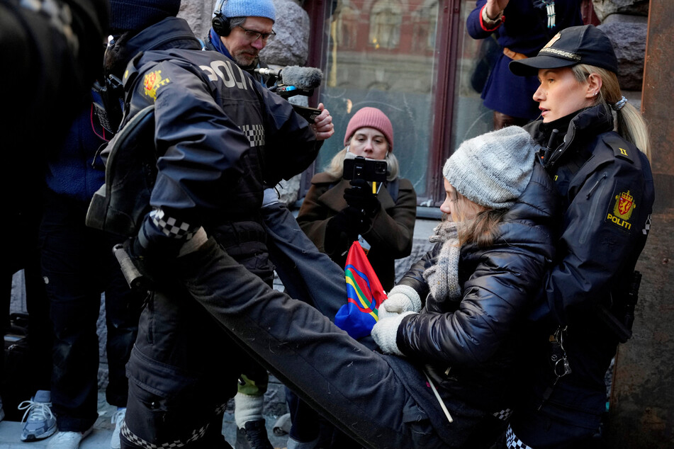 Swedish climate activist Greta Thunberg was dragged away by police on Wednesday during protests for the rights of indigenous peoples in Norway.