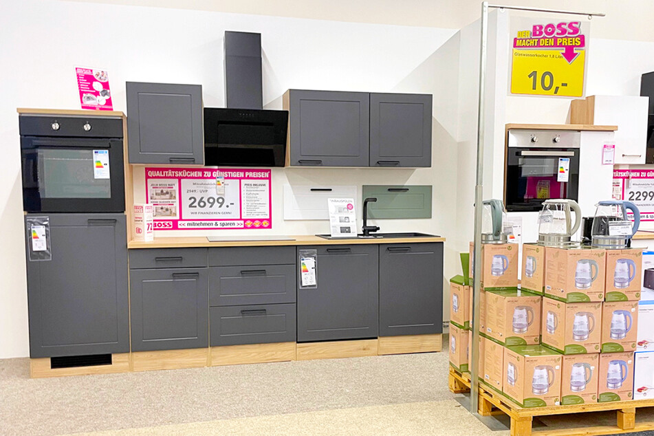 Auf frei geplante Küchen spart Ihr aktuell 50 Prozent.*²