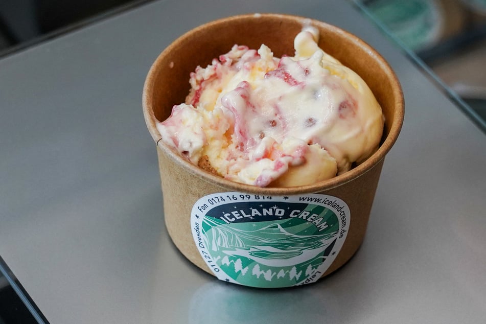 Bei "Iceland Cream" wird mit Milch vom Bauern aus Wittichenau und "echten" Früchten selbst produziert.