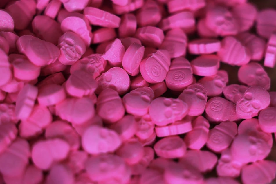 Ob es sich bei der konsumierten Droge um die hochkonzentrierte Ecstasy-Pille "Blue Punisher" handelt, wird nun ermittelt. (Symbolbild)