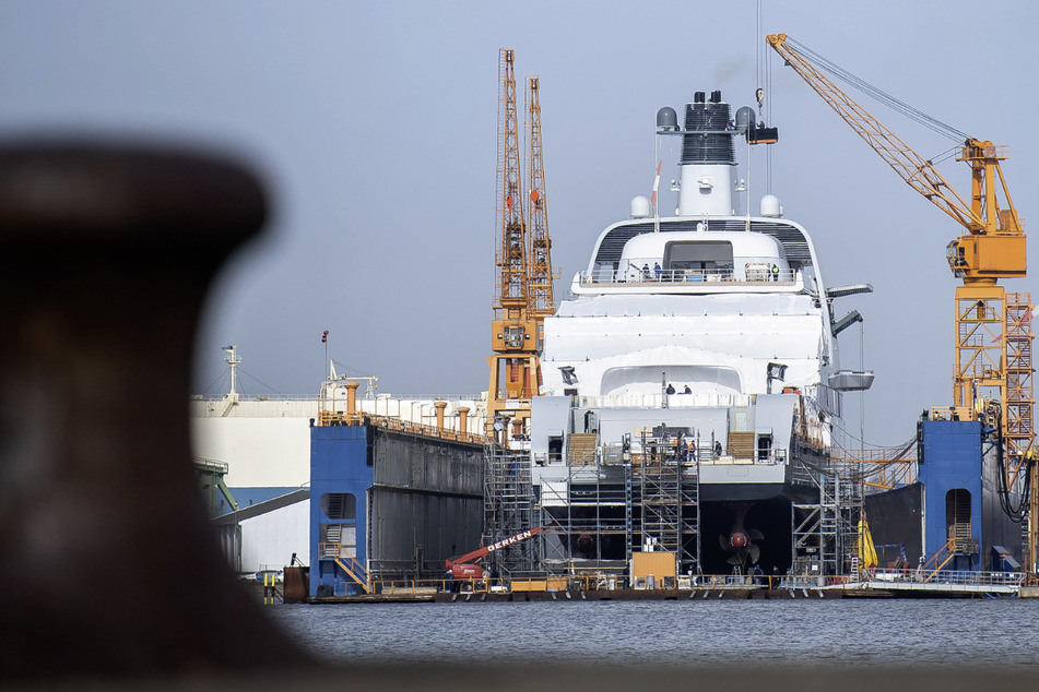 Landespolitik und Gewerkschaft suchen nach Ausweg für insolvente Lloyd-Werft