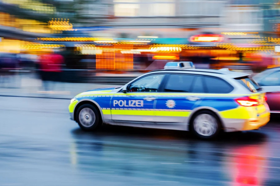 Ohne Führerschein und unter Drogeneinfluss? Audi-Fahrer flüchtet vor der Polizei