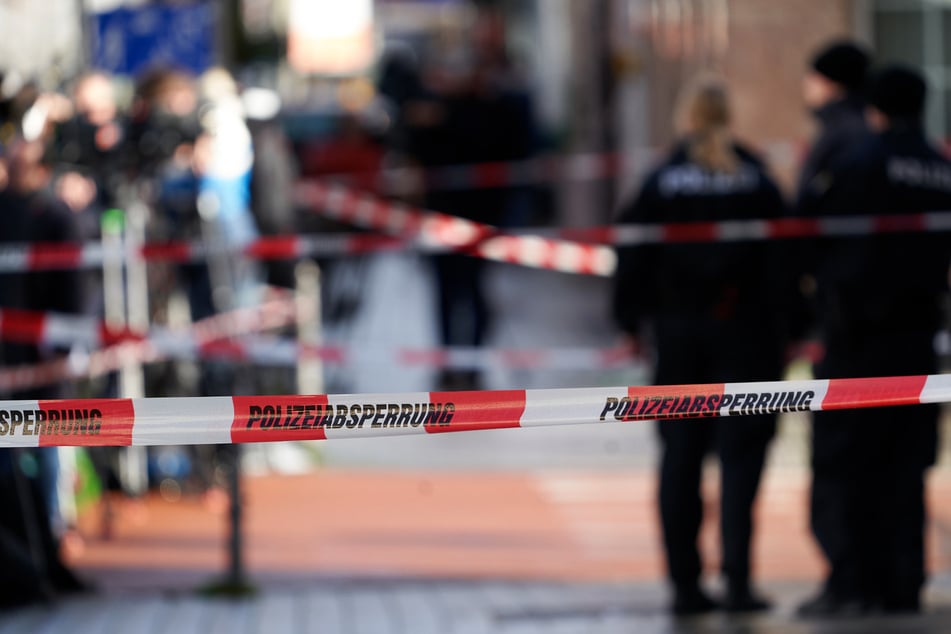 Nach Anschlag auf Rollstuhl angewiesen: Hanau-Überlebender (†70) verstorben