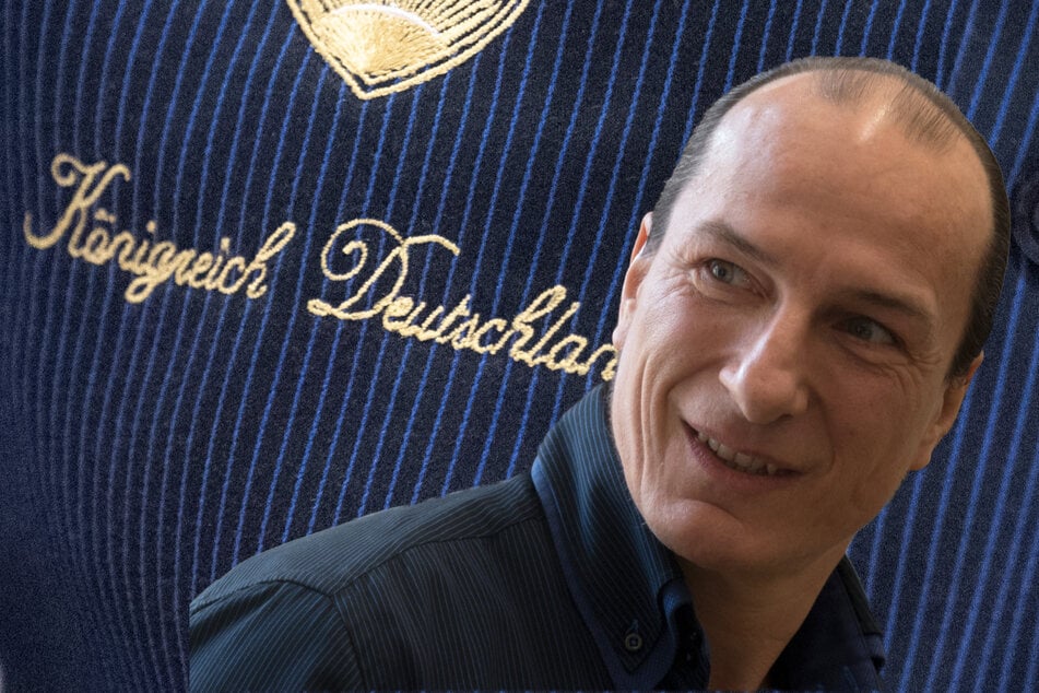 "Reichsbürger"-Gruppe angeklagt: Gründer Peter Fitzek und Komplizen kommen vor Gericht