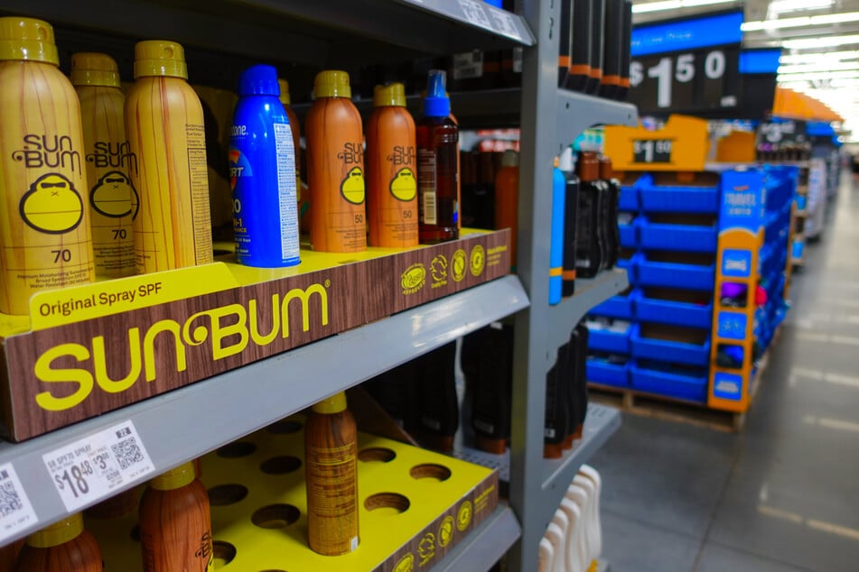"This is the third time I've come to Walmart this week" – Shoppers can't get enough of these deals!