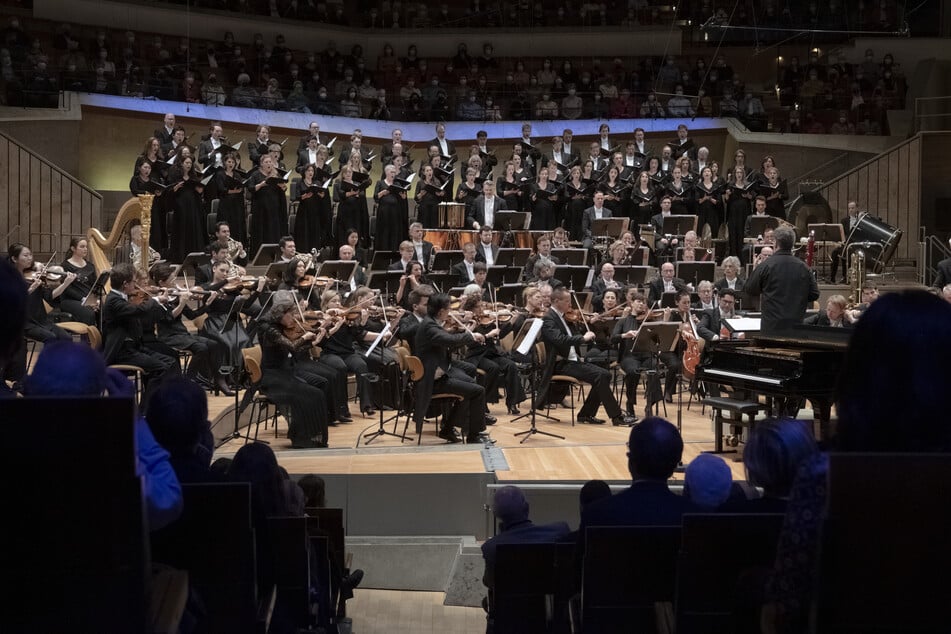 Die Berliner Philharmoniker beteiligen sich an einem Forschungsprojekt zum Thema Schwangerschaft. (Archivbild)