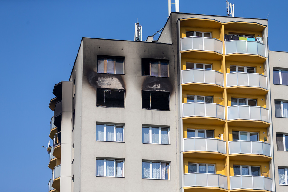 Bei dem verheerenden Brand in diesem 13-Geschosser in Tschechien starben elf Menschen, darunter drei Kinder.