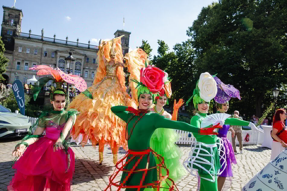 Zum 16. Mal lädt die Schlössernacht zum Flanieren und Genießen in die Schlossparks ein.