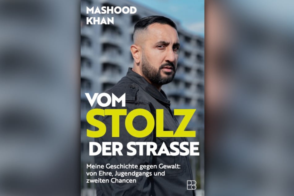 Der Sozialarbeiter hat ein Buch geschrieben, um die Erfahrungen seiner Jugend zu teilen.