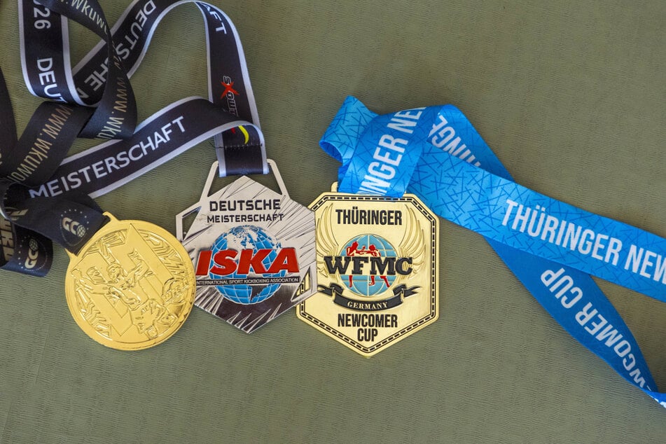 Die 39-Jährige sicherte sich neben dem Deutschen Meistertitel der WKU zwei weitere Medaillen – Gold bei der WFMC in Thüringen und den 2. Platz bei der ISKA.