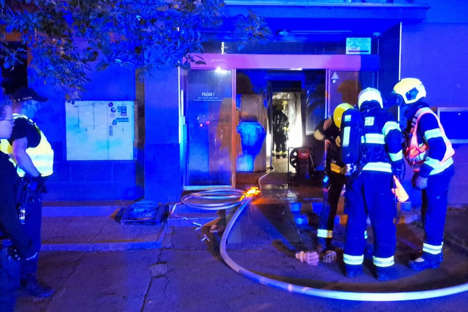 Feuer in Hochhaus nahe beliebtem Kurort in Tschechien