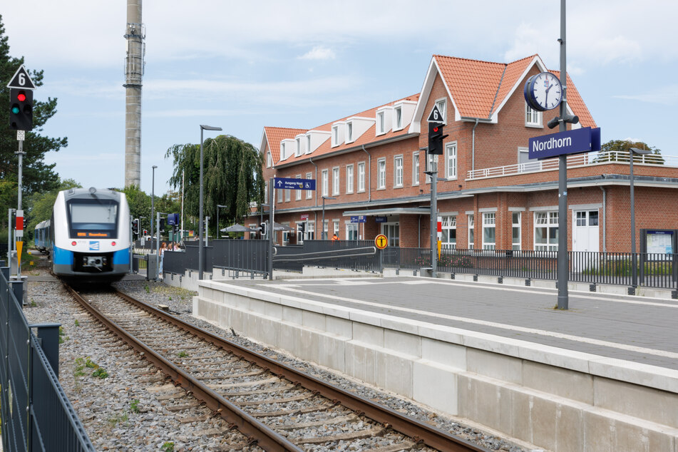 Der Bahnhof Nordhorn bekam die Auszeichnung auch stellvertretend für die übrigen Bahnhöfe und Haltepunkte der Bentheimer Eisenbahn.