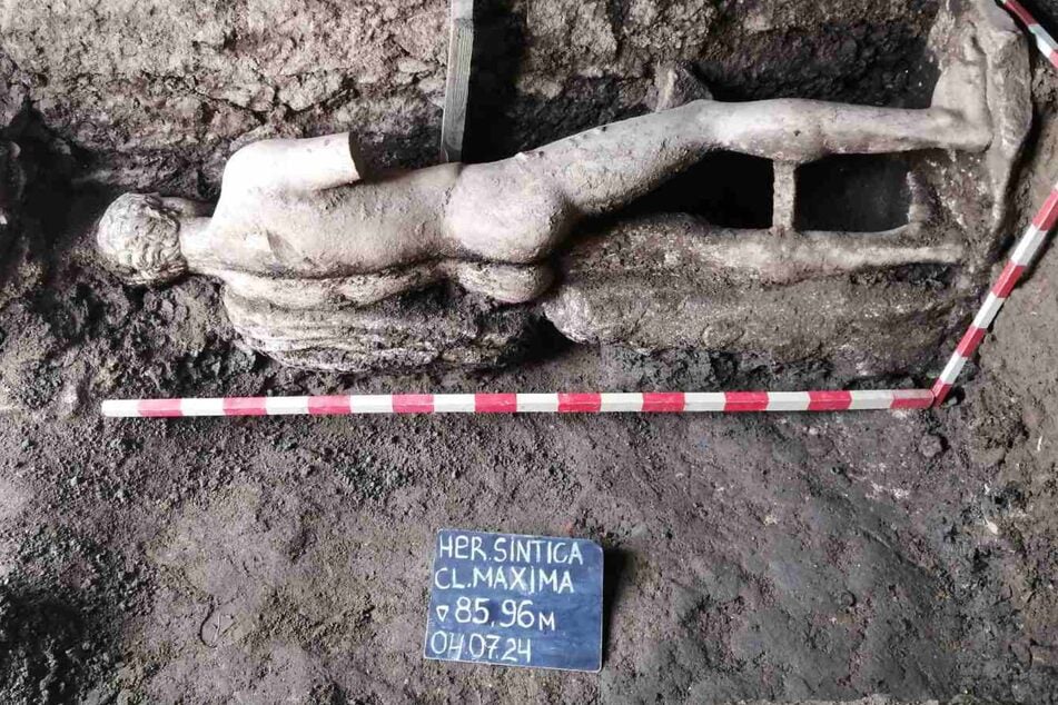 Ancient Roman marble statue recovered from Bulgarian sewer