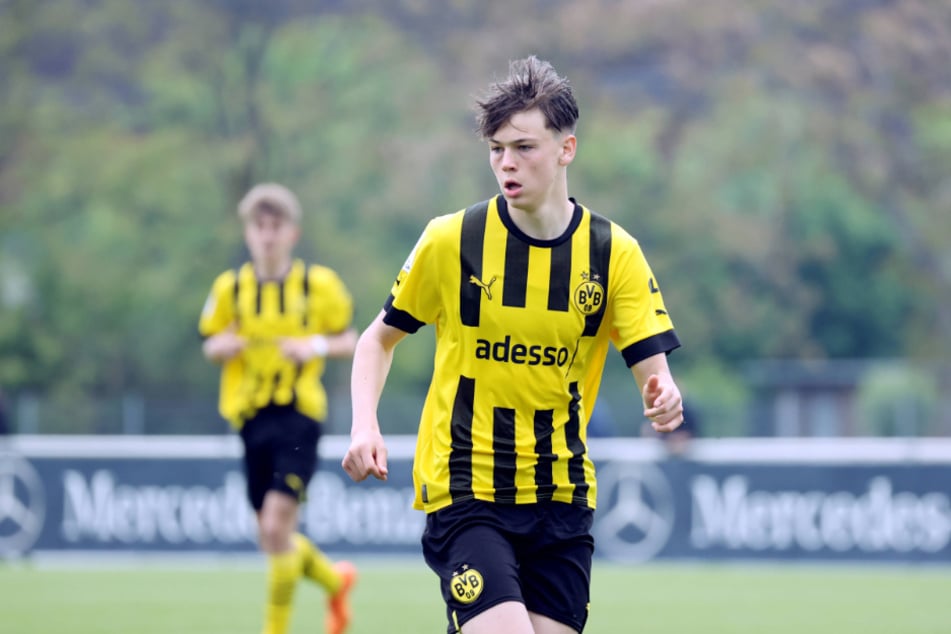 Jakob Zickler (17, vorn) kam im Sommer aus der Jugend des BVB zur Sportgemeinschaft.