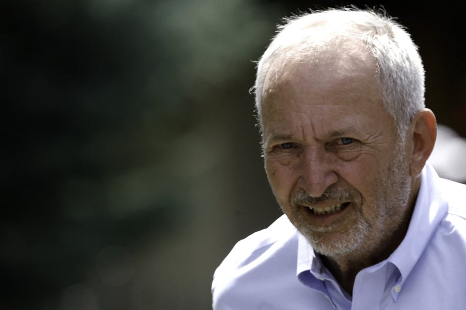 Ex-Treasury chief Larry Summers to quit OpenAI board and Harvard teaching after Epstein emails